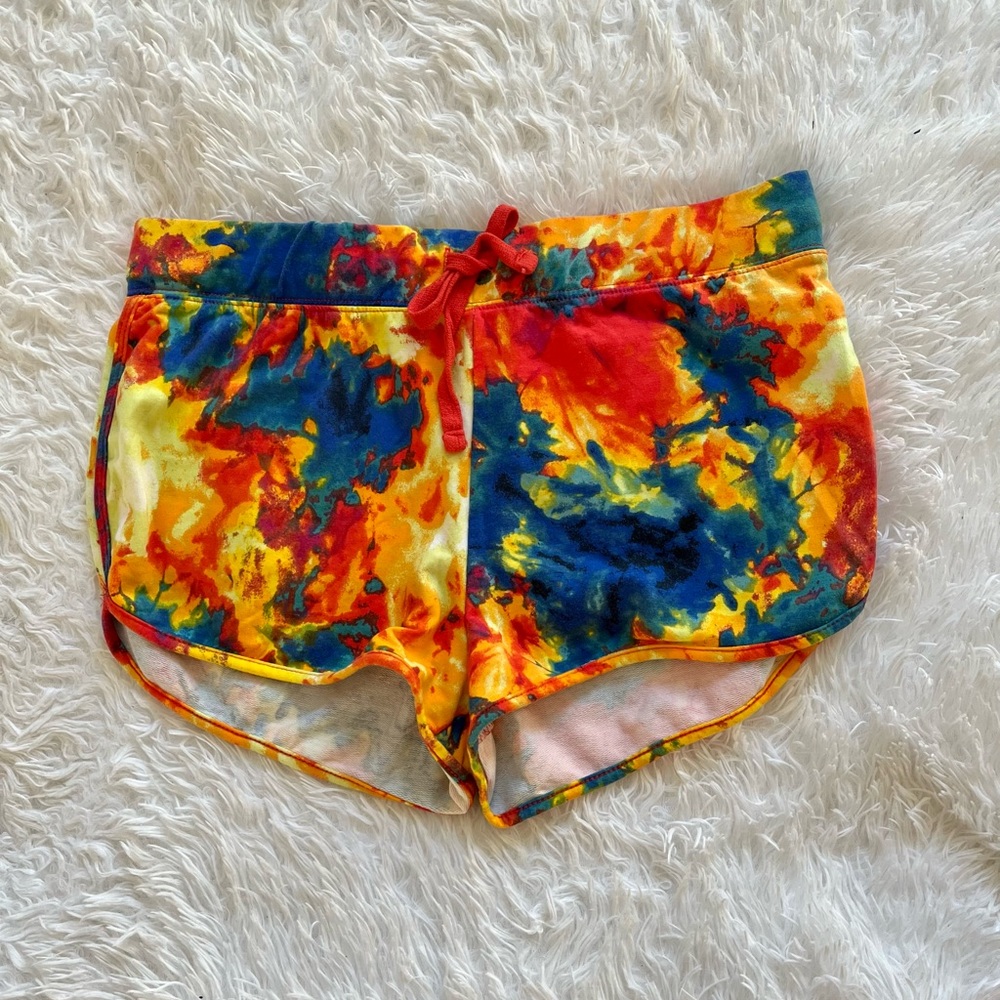 tie dye shorts Size L